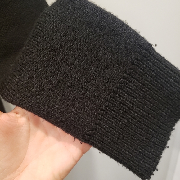 Kenneth Cole sweater - Picture 5 of 7